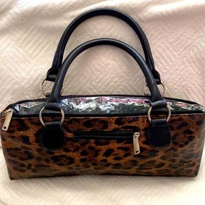 Prime Wear Insulated Wine Clutch Purse Leopard Print